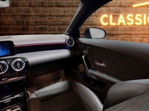 Used 2025 Mercedes-Benz CLA 45 AMG 4MATIC image 21