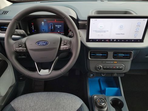 New 2025 Ford Maverick XLT w/ XLT Luxury Package image 12