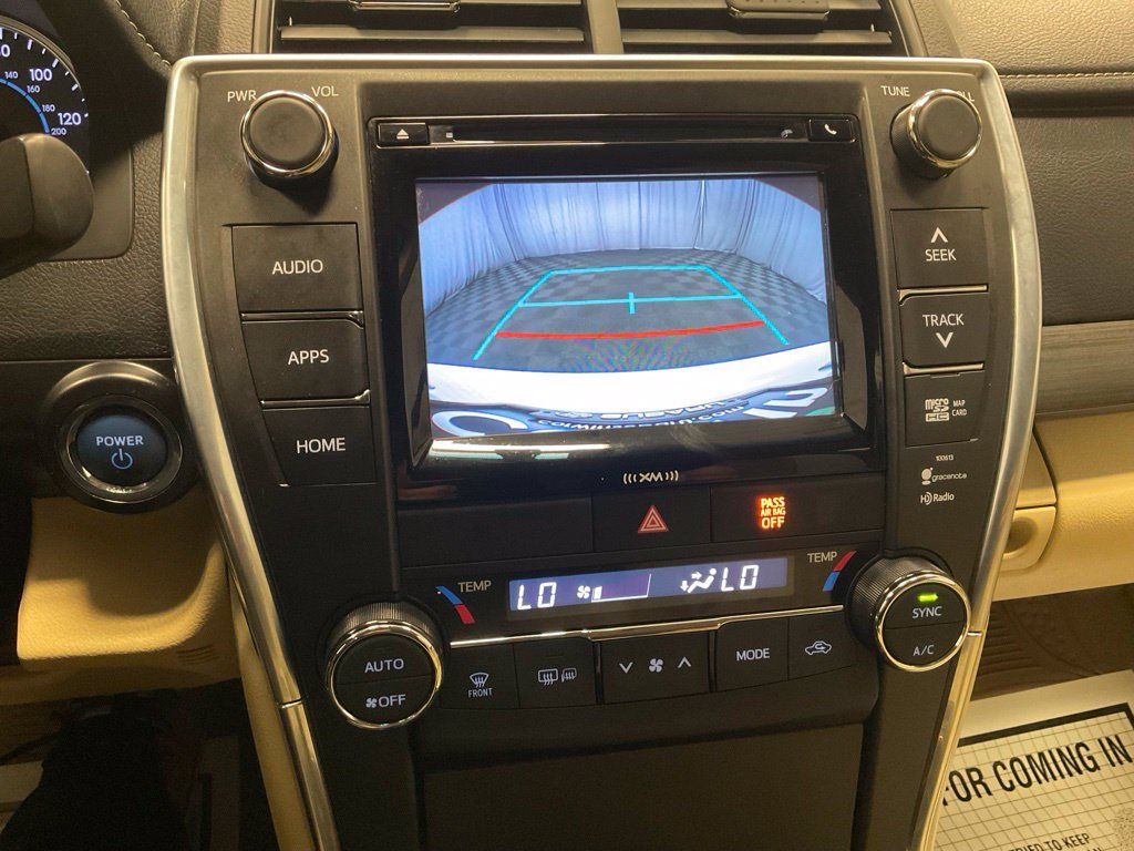 Used 2016 Toyota Camry XLE FWD image 21