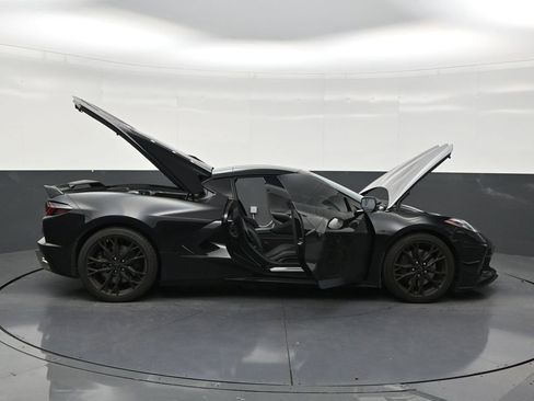 Used 2024 Chevrolet Corvette Stingray Coupe w/ Z51 Performance Package RWD image 30