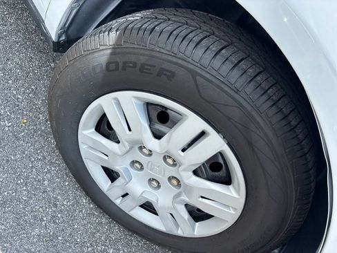 Used 2013 Honda Odyssey LX image 4