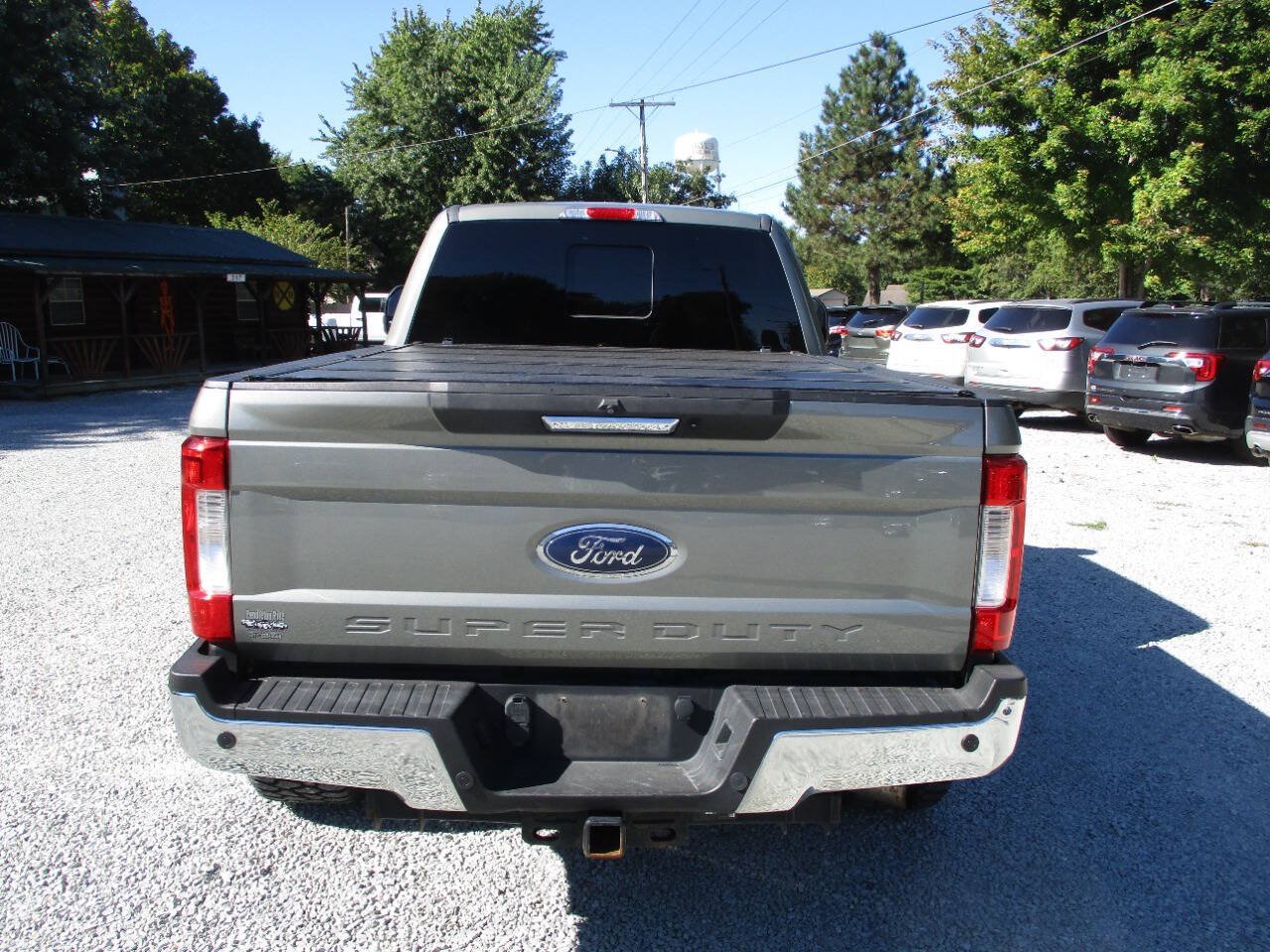 Used 2019 Ford F350 Lariat w/ Camper Package AWD/4WD image 4