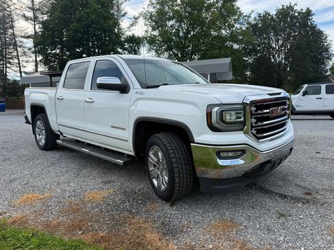 Used 2018 GMC Sierra 1500 SLT AWD/4WD image 7