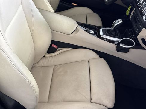 Used 2009 BMW Z4 sDrive35i image 13