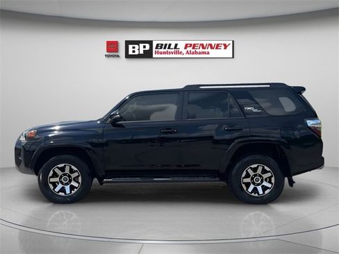 Used 2023 Toyota 4Runner TRD Off-Road Premium image 3