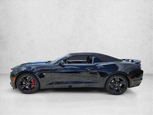 Used 2019 Chevrolet Camaro SS RWD image 8