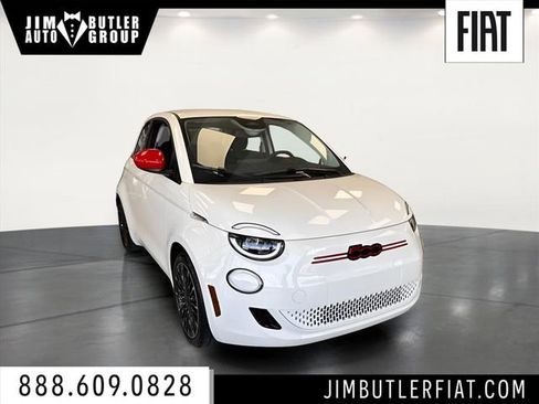 New 2024 FIAT 500 e (RED) image 1