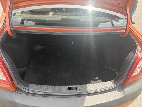 Used 2009 Kia Rio SX w/ PWR Pkg FWD image 17