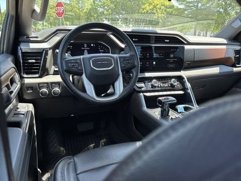 Used 2023 GMC Sierra 1500 Denali w/ Denali Reserve Package AWD/4WD image 25