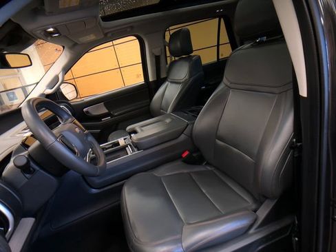 Certified 2025 Ford Expedition Max Active AWD/4WD image 3