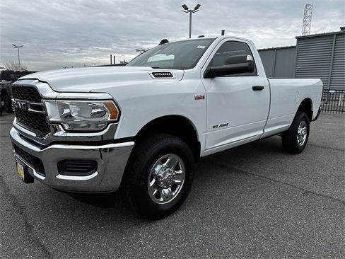 Used 2022 RAM 2500 Tradesman image 9