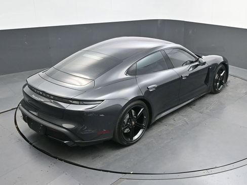 Certified 2020 Porsche Taycan Turbo image 29