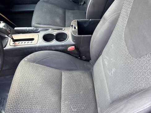 Used 2008 Pontiac G6 Base 4dr Sedan image 4