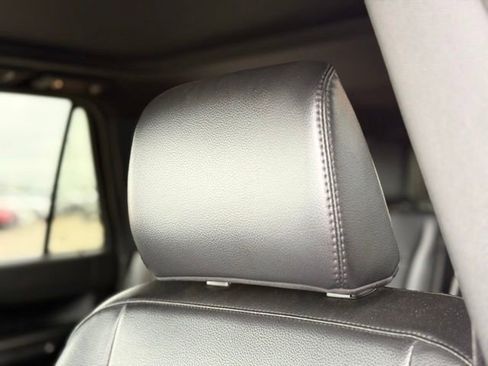 Used 2021 Ford Expedition Max XLT RWD image 14