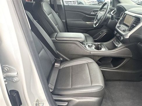Certified 2023 GMC Acadia SLT image 27