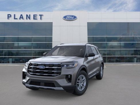 New 2025 Ford Explorer Active w/ Active Comfort Package image 2