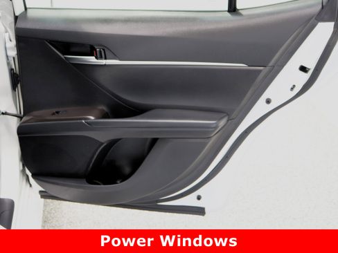 Used 2024 Toyota Camry LE image 30