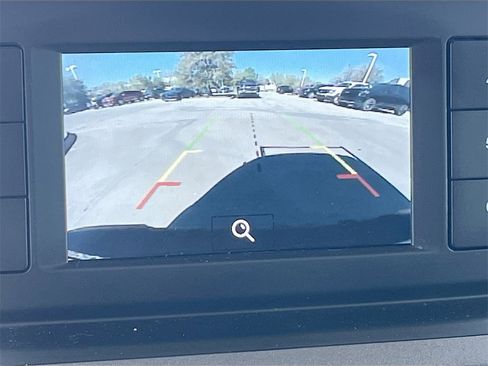 Used 2023 Ford Transit Connect XL image 13