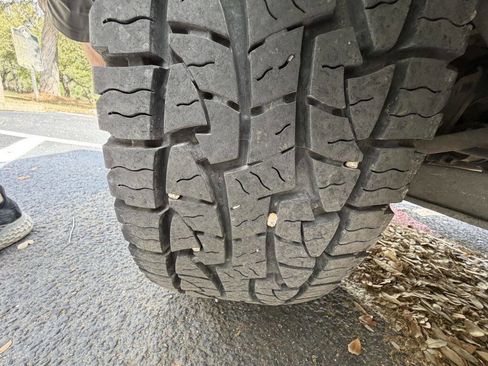 Used 1999 Jeep Wrangler SE image 24