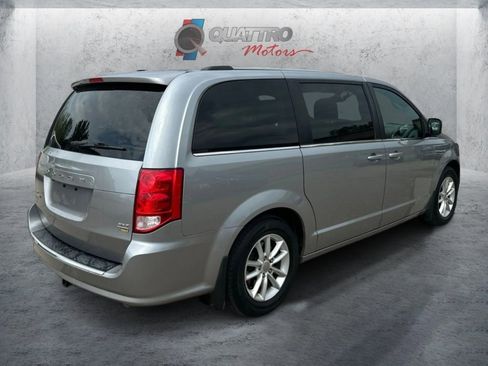 Used 2019 Dodge Grand Caravan SXT FWD image 6