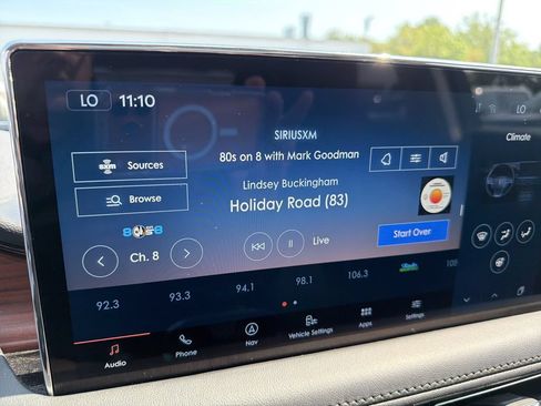 Certified 2022 Lincoln Nautilus Reserve AWD/4WD image 27