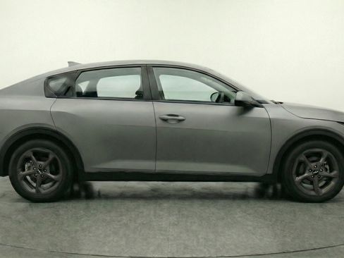 Used 2025 Kia K4 FWD image 11