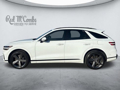 Used 2024 Genesis GV70 3.5T Sport w/ Sport Prestige Package AWD/4WD image 2