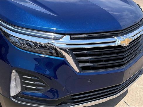 Used 2023 Chevrolet Equinox LT FWD image 28