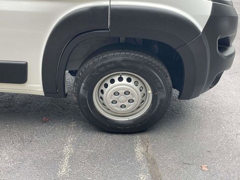 New 2026 RAM ProMaster 2500 w/ Convenience Group image 34