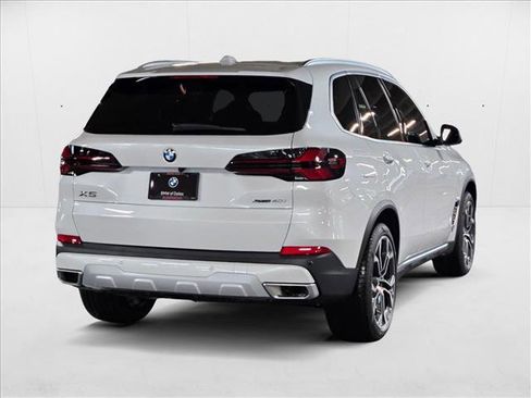 Used 2026 BMW X5 sDrive40i w/ Climate Comfort Package RWD image 5