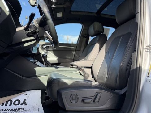 Used 2019 Audi Q3 2.0T Premium image 13