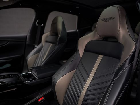 Used 2023 Aston Martin DBX 707 AWD/4WD image 60