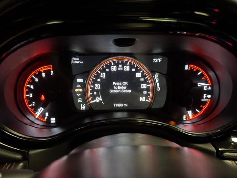 Used 2021 Dodge Durango R/T w/ Technology Group image 19