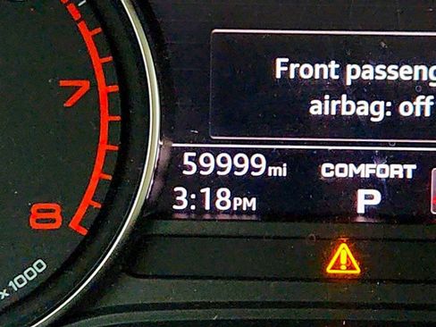 Used 2019 Audi A4 2.0T Premium image 16