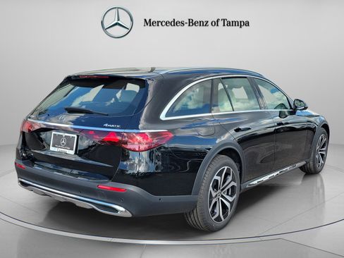 New 2026 Mercedes-Benz E 450 4MATIC All-Terrain Wagon image 4