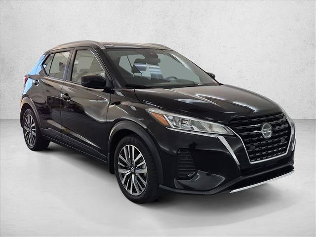 Used 2021 Nissan Kicks SV FWD image 3
