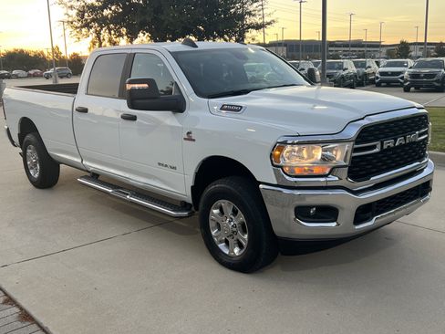 Used 2024 RAM 3500 Big Horn image 2