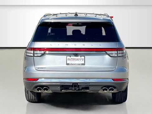 Used 2024 Lincoln Aviator AWD w/ Elements Package image 6
