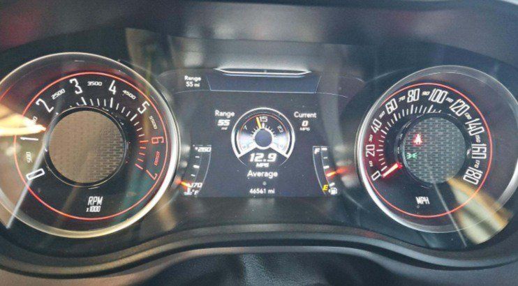 Used 2019 Dodge Challenger R/T Scat Pack RWD image 8