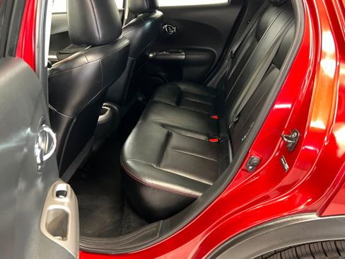 Used 2012 Nissan Juke SL FWD image 21