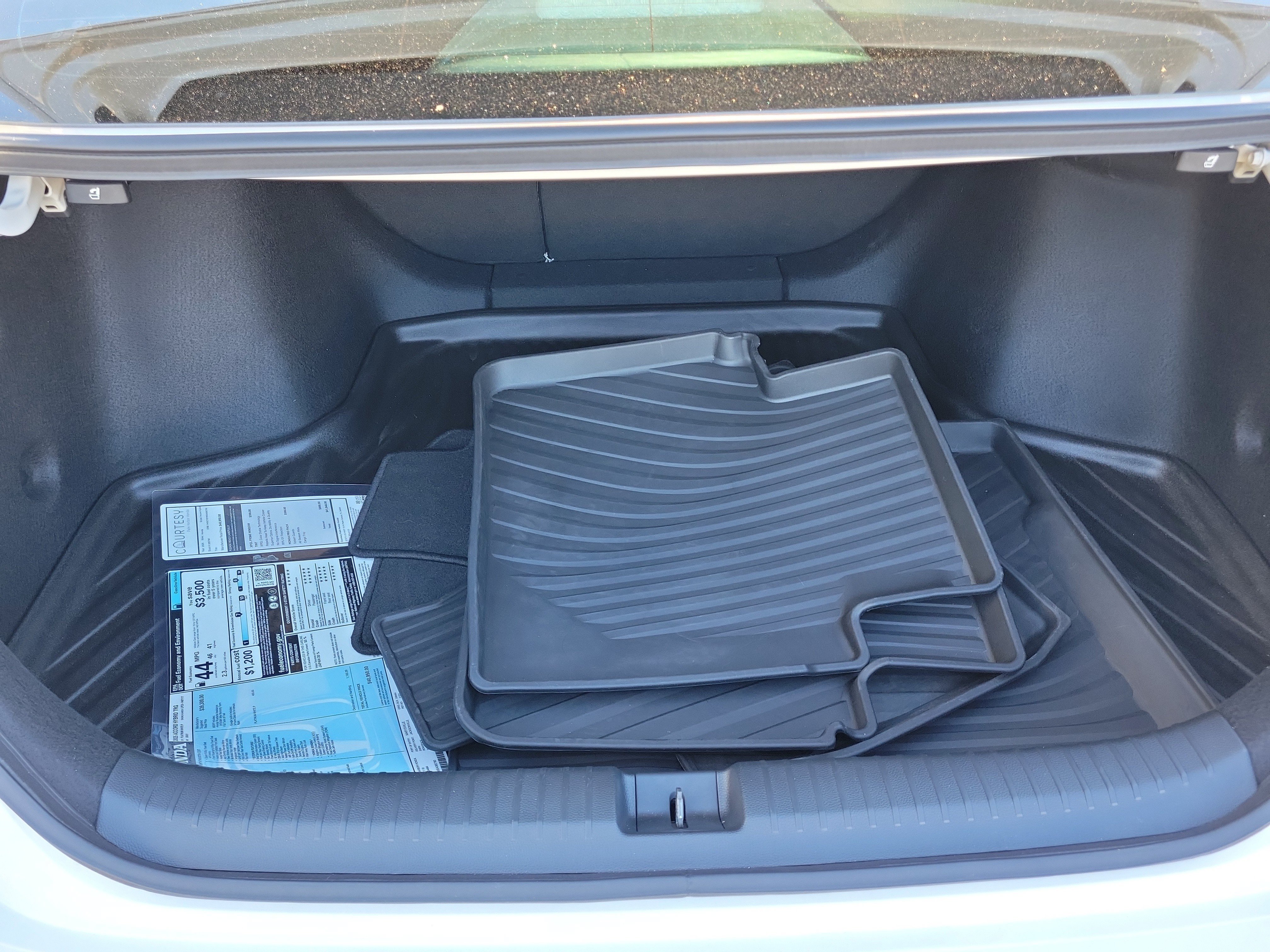 Used 2025 Honda Accord Touring image 8
