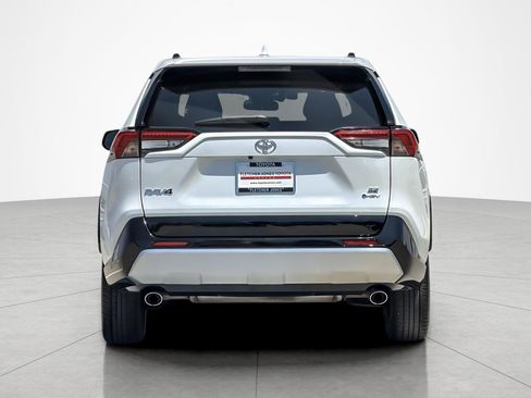 Certified 2025 Toyota RAV4 SE w/ Convenience Package AWD/4WD image 4