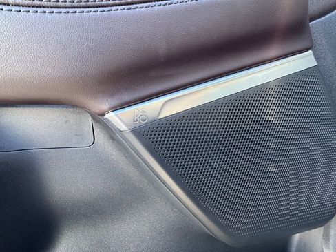 Used 2025 Ford Expedition Platinum w/ Platinum Ultimate Package image 22