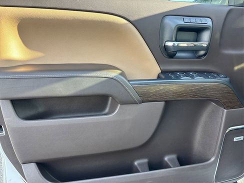 Used 2018 GMC Sierra 1500 Denali image 24