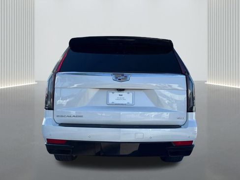 Used 2021 Cadillac Escalade Premium Luxury w/ Driver Assist Tech Package image 6