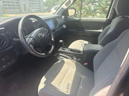 Used 2023 Toyota Tacoma SR AWD/4WD image 10