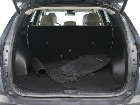 Certified 2025 Hyundai Tucson SEL image 9