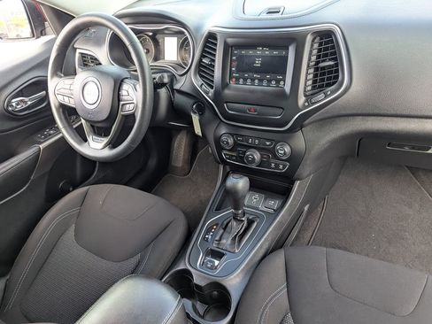 Used 2019 Jeep Cherokee Latitude w/ Popular Appearance Group image 31