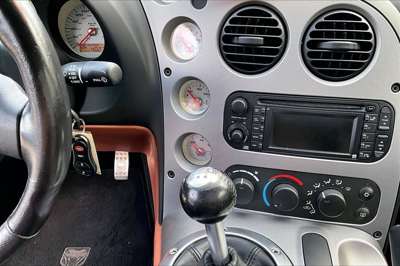 Used 2008 Dodge Viper SRT-10 RWD image 14