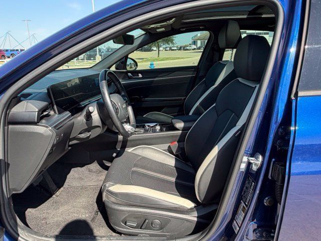 Used 2025 Kia K5 GT-Line w/ GT-Line Premium Package FWD image 13